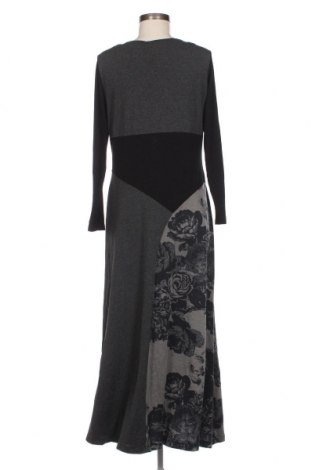 Kleid Rabarbar, Größe XL, Farbe Mehrfarbig, Preis € 41,94