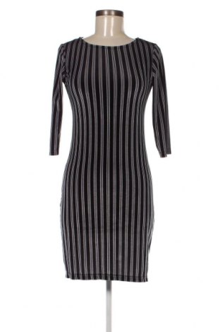 Φόρεμα Reserved, Μέγεθος S, Χρώμα Μαύρο, Τιμή 16,02 €