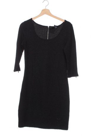 Φόρεμα Reserved, Μέγεθος M, Χρώμα Μαύρο, Τιμή 8,07 €