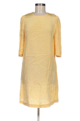 Kleid Reserved, Größe M, Farbe Gelb, Preis 8,45 €