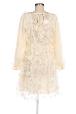Kleid SHEIN, Größe XL, Farbe Ecru, Preis € 24,22