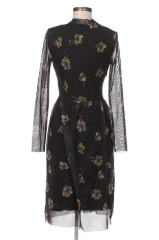 Šaty  Soaked In Luxury, Veľkosť XS, Farba Čierna, Cena  18,60 €