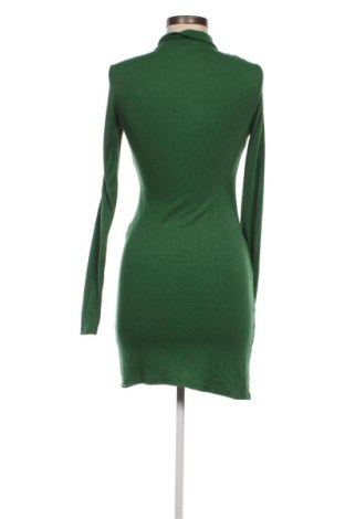 Kleid Stradivarius, Größe S, Farbe Grün, Preis 27,70 €
