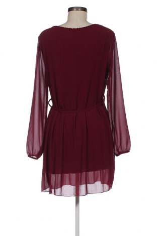 Kleid Sublevel, Größe M, Farbe Rot, Preis 8,01 €