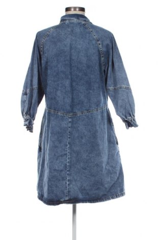 Šaty  Trendyol, Velikost M, Barva Modrá, Cena  697,00 Kč