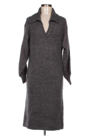 Kleid Vero Moda, Größe XS, Farbe Grau, Preis € 12,07