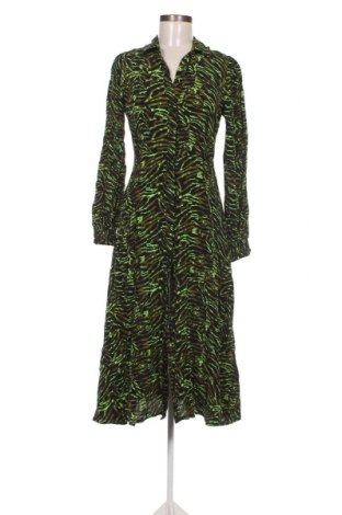 Kleid Y.A.S, Größe S, Farbe Mehrfarbig, Preis € 25,68
