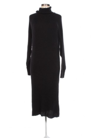 Kleid Y.A.S, Größe M, Farbe Schwarz, Preis € 57,83