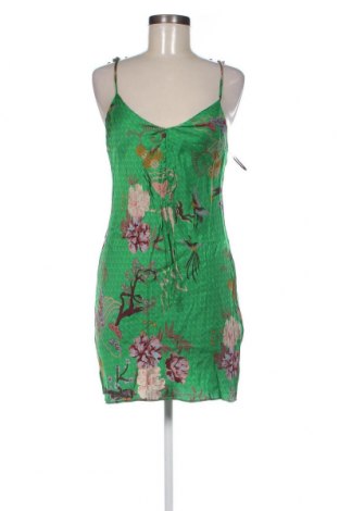 Kleid Zara, Größe M, Farbe Grün, Preis 14,00 €