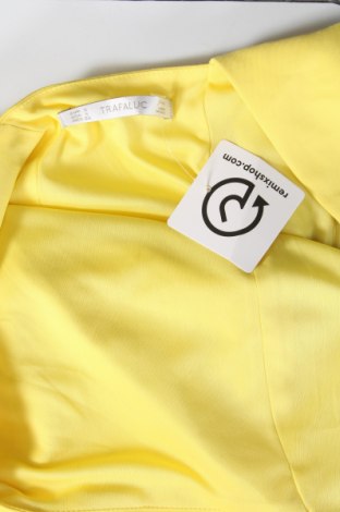 Рокля Zara Trafaluc, Размер S, Цвят Жълт, Цена 24,00 лв.
