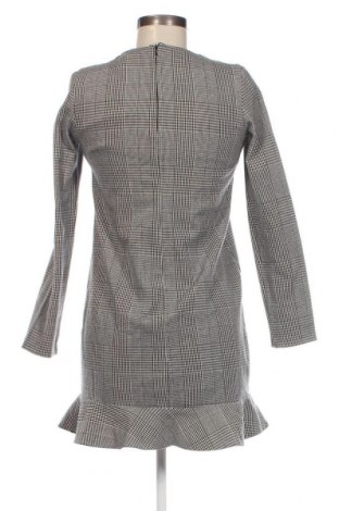 Kleid Zara Trafaluc, Größe XS, Farbe Grau, Preis 4,97 €