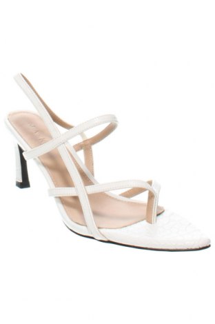 Sandalen NA-KD, Größe 39, Farbe Weiß, Preis 11,99 €