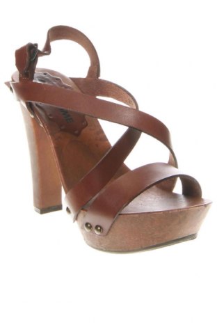 Sandalen Solo Femme, Größe 37, Farbe Braun, Preis 18,23 €