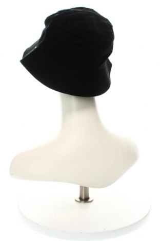 Mütze Calvin Klein, Farbe Schwarz, Preis € 39,69