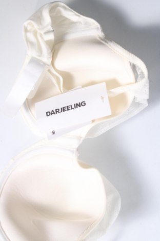 Podprsenka Darjeeling, Velikost XL, Barva Bílá, Cena  1 000,00 Kč