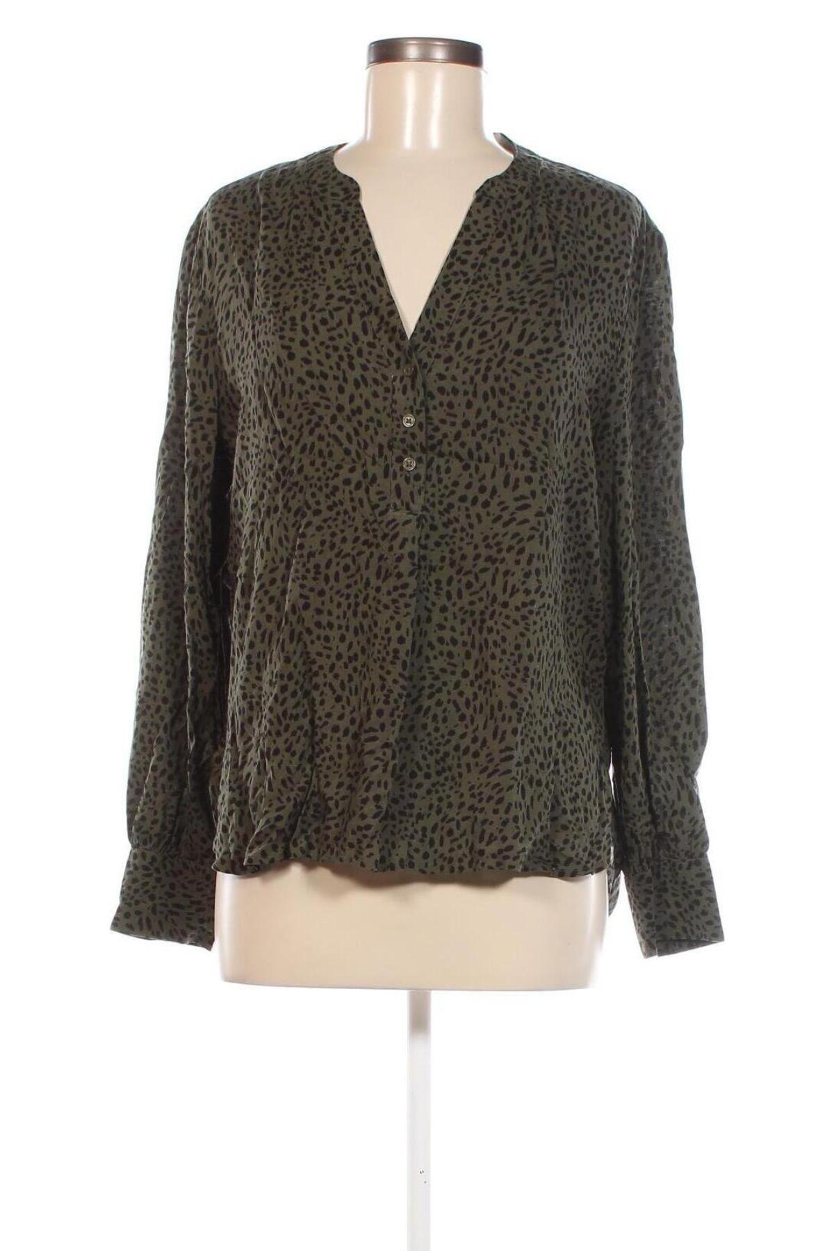 Γυναικεία μπλούζα C&A, Μέγεθος M, Χρώμα Πολύχρωμο, Τιμή 4,70 €