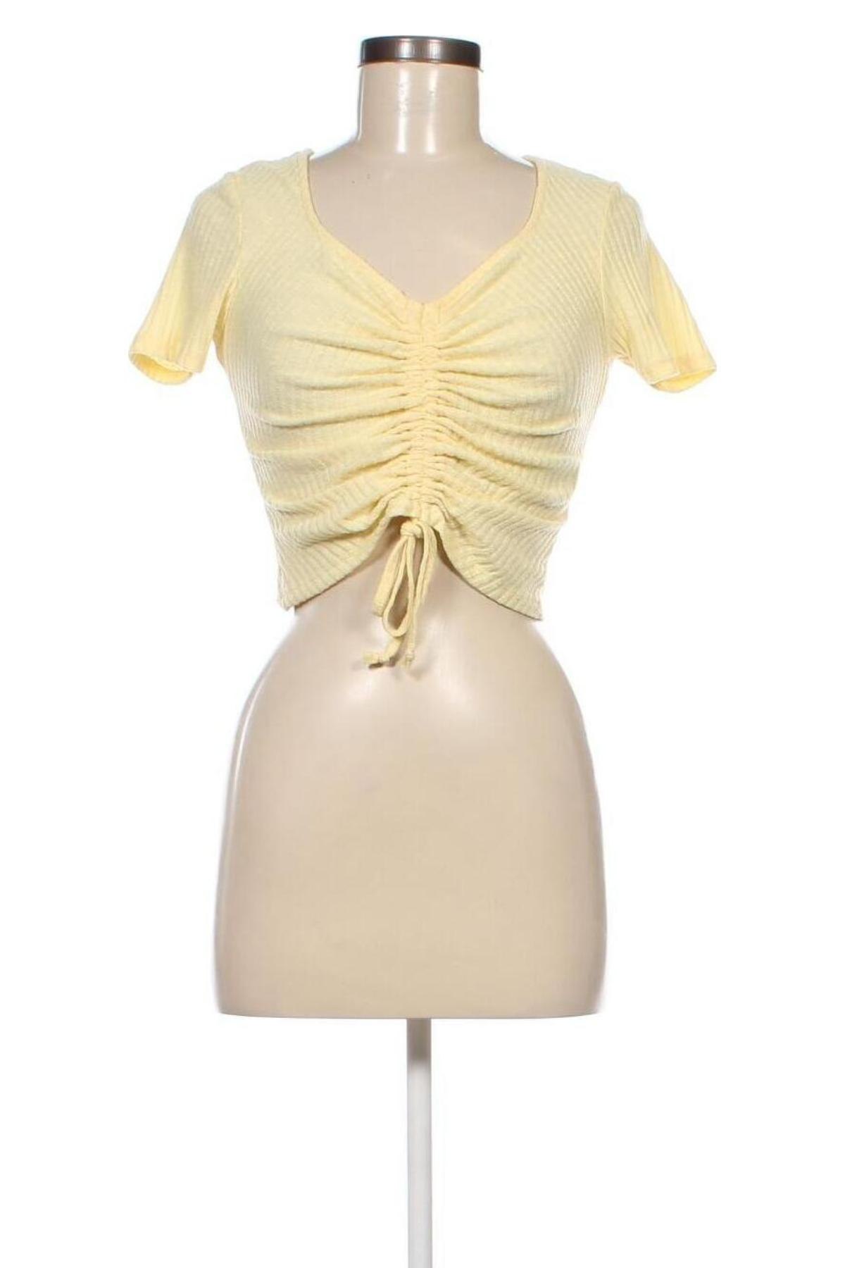 Γυναικεία μπλούζα Fb Sister, Μέγεθος S, Χρώμα Κίτρινο, Τιμή 11,75 €