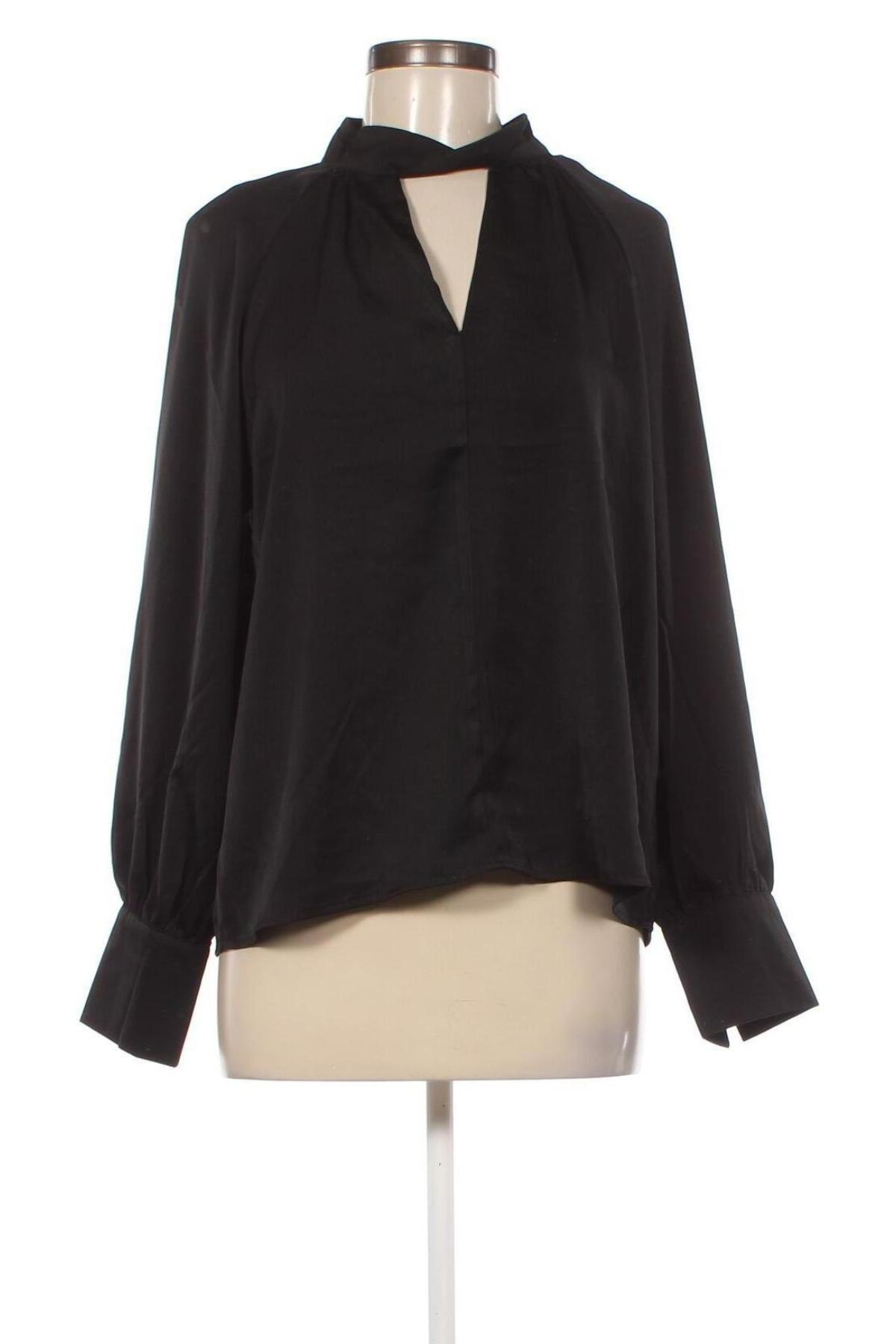 Дамска блуза VILA, Размер M, Цвят Черен, Цена 13,80 лв.