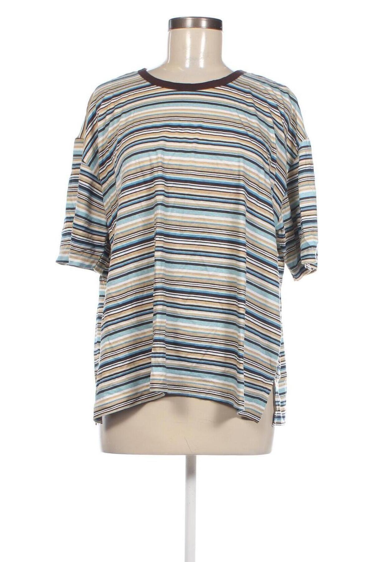 Γυναικείο t-shirt Sherpa, Μέγεθος XL, Χρώμα Πολύχρωμο, Τιμή 9,41 €