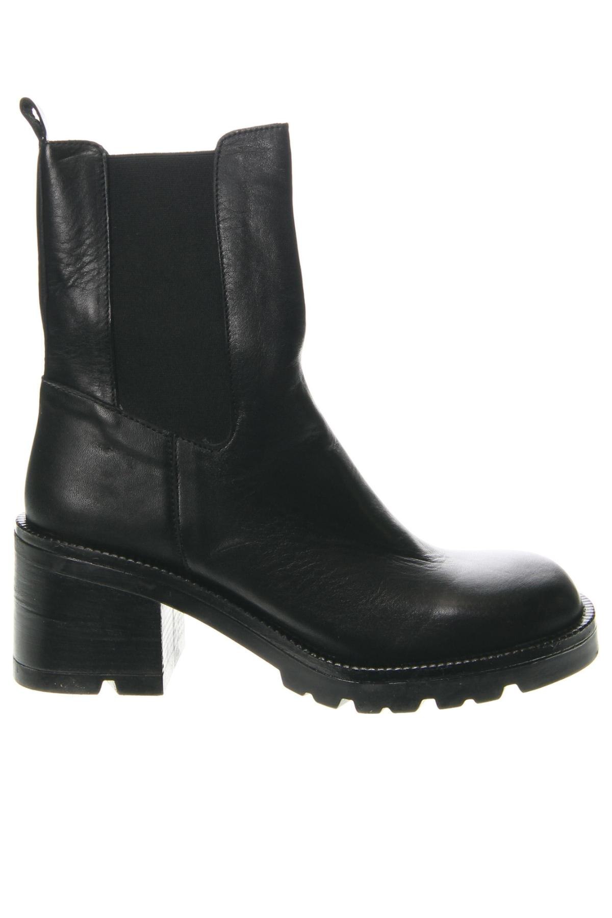 Botine de damă Inuovo, Mărime 41, Culoare Negru, Preț 254,61 Lei