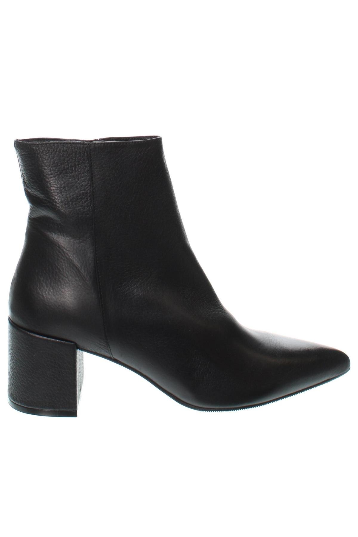 Botine de damă Sixty Seven, Mărime 40, Culoare Negru, Preț 216,00 Lei