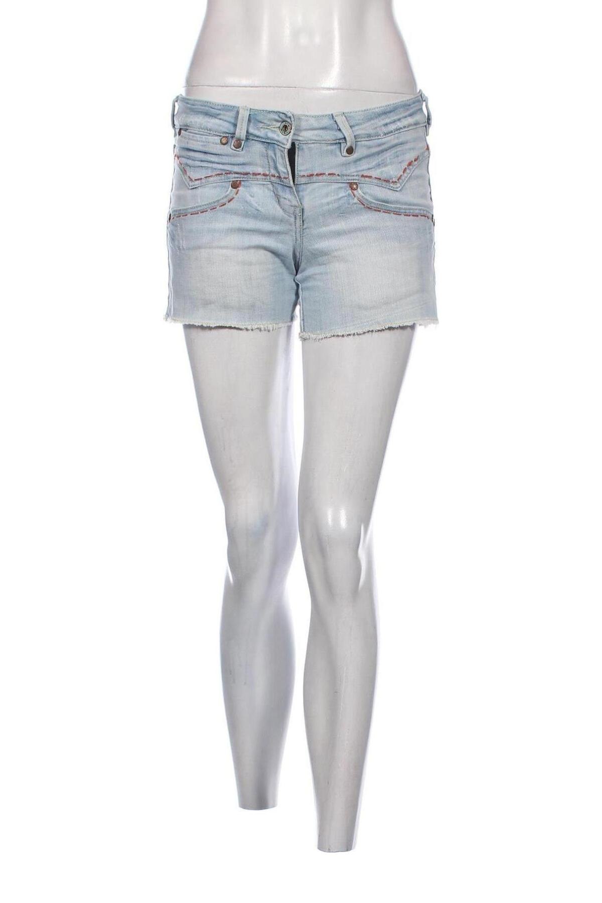 Γυναικείο κοντό παντελόνι, Μέγεθος S, Χρώμα Μπλέ, Τιμή 5,25 €