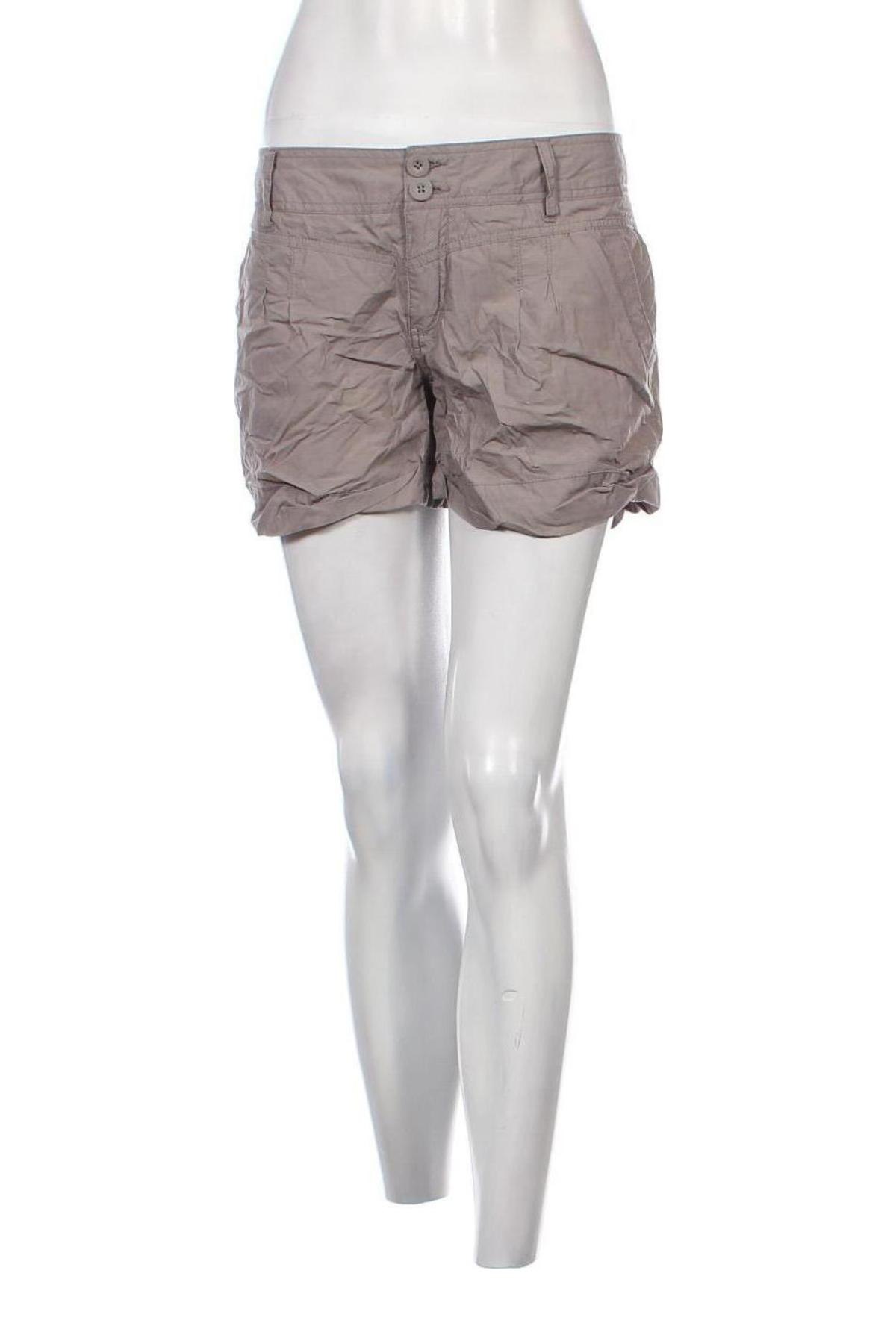 Damen Shorts Clockhouse, Größe L, Farbe Grau, Preis € 5,49