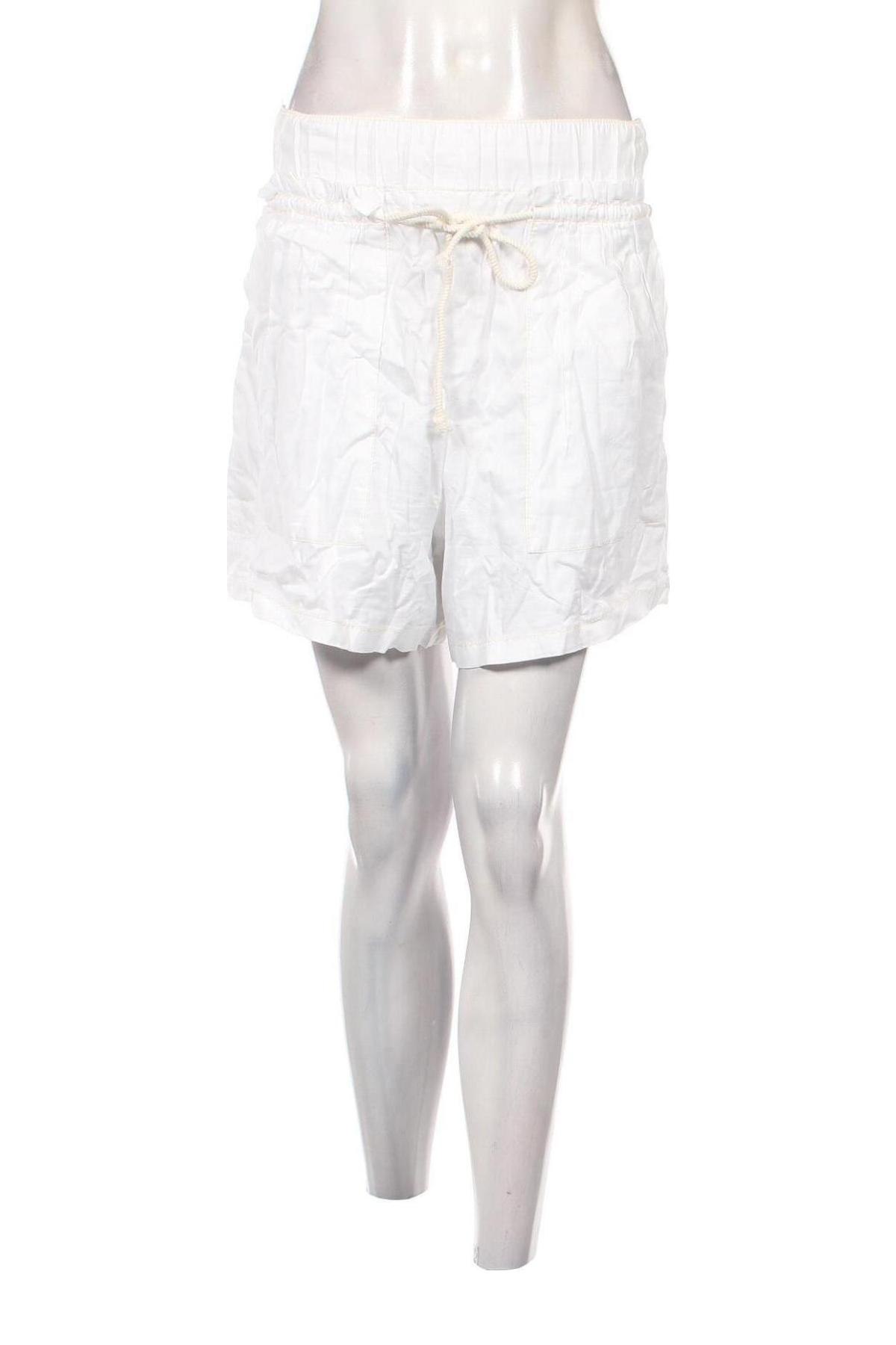 Дамски къс панталон Drykorn for beautiful people, Размер S, Цвят Бял, Цена 68,00 лв.