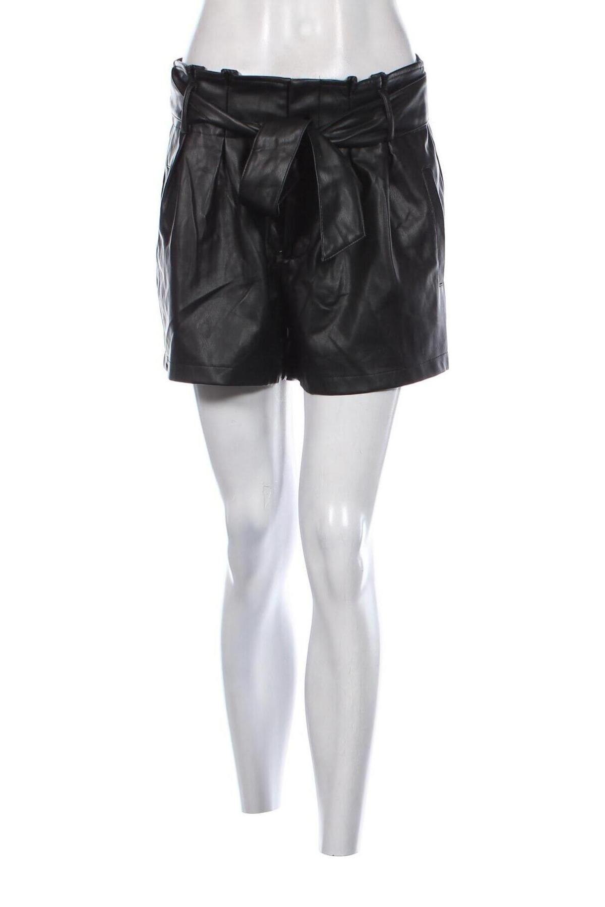 Γυναικείο κοντό παντελόνι Primark, Μέγεθος M, Χρώμα Μαύρο, Τιμή 3,53 €