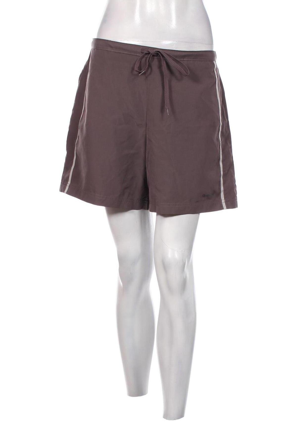 Дамски къс панталон Reebok, Размер XL, Цвят Кафяв, Цена 34,00 лв.
