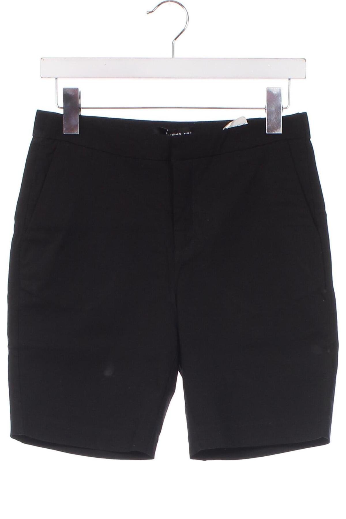 Дамски къс панталон Reserved, Размер M, Цвят Черен, Цена 19,04 лв.