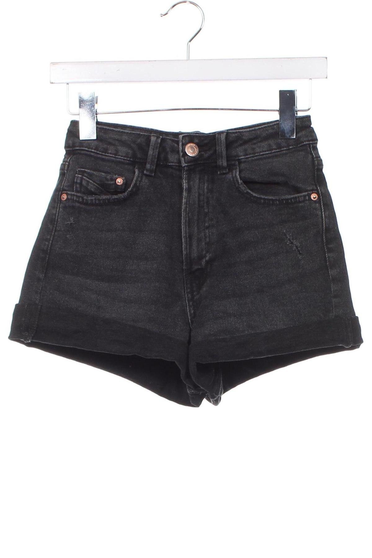 Damen Shorts Stradivarius, Größe XS, Farbe Schwarz, Preis € 13,22