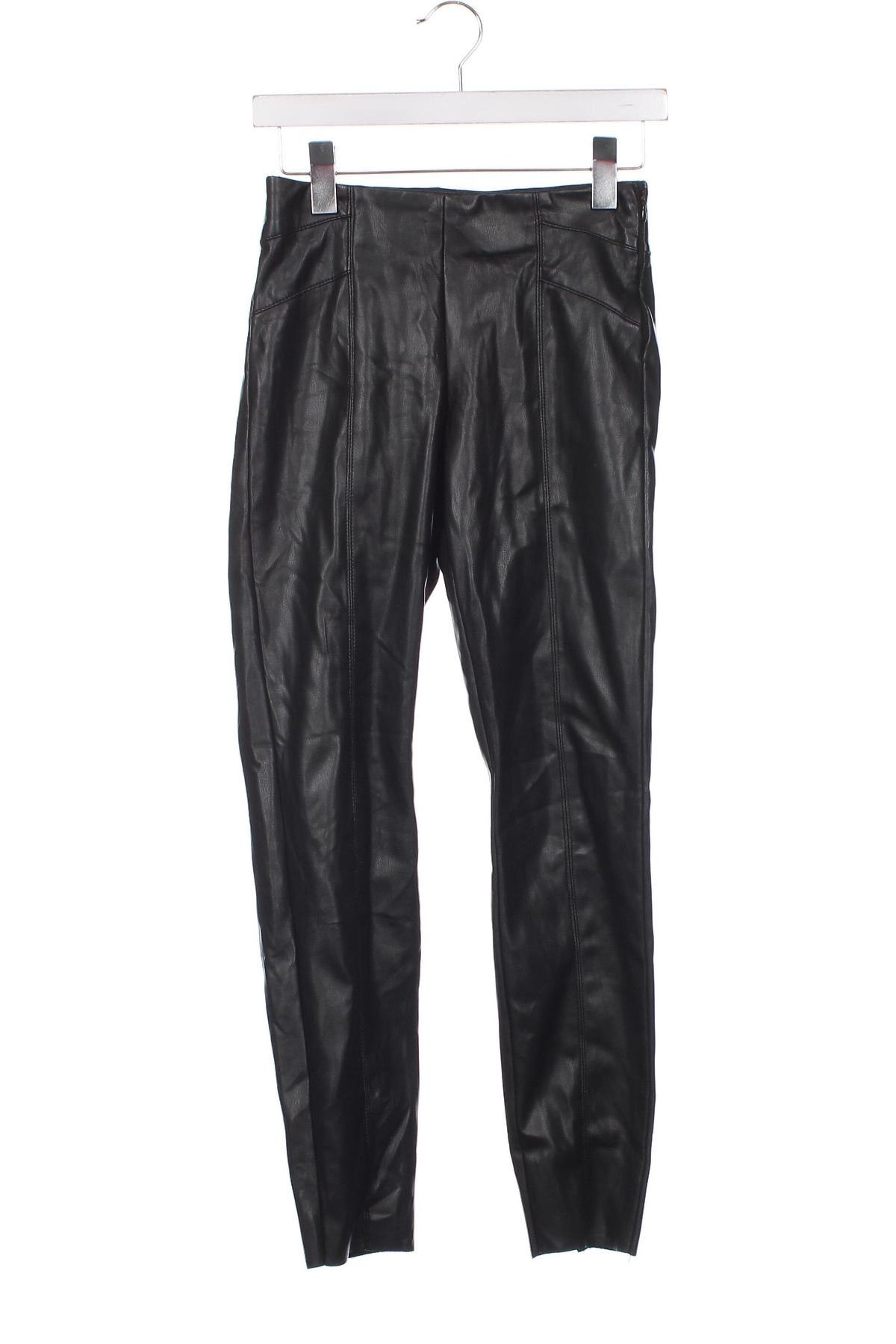 Дамски панталон ONLY, Размер XS, Цвят Черен, Цена 6,75 лв.