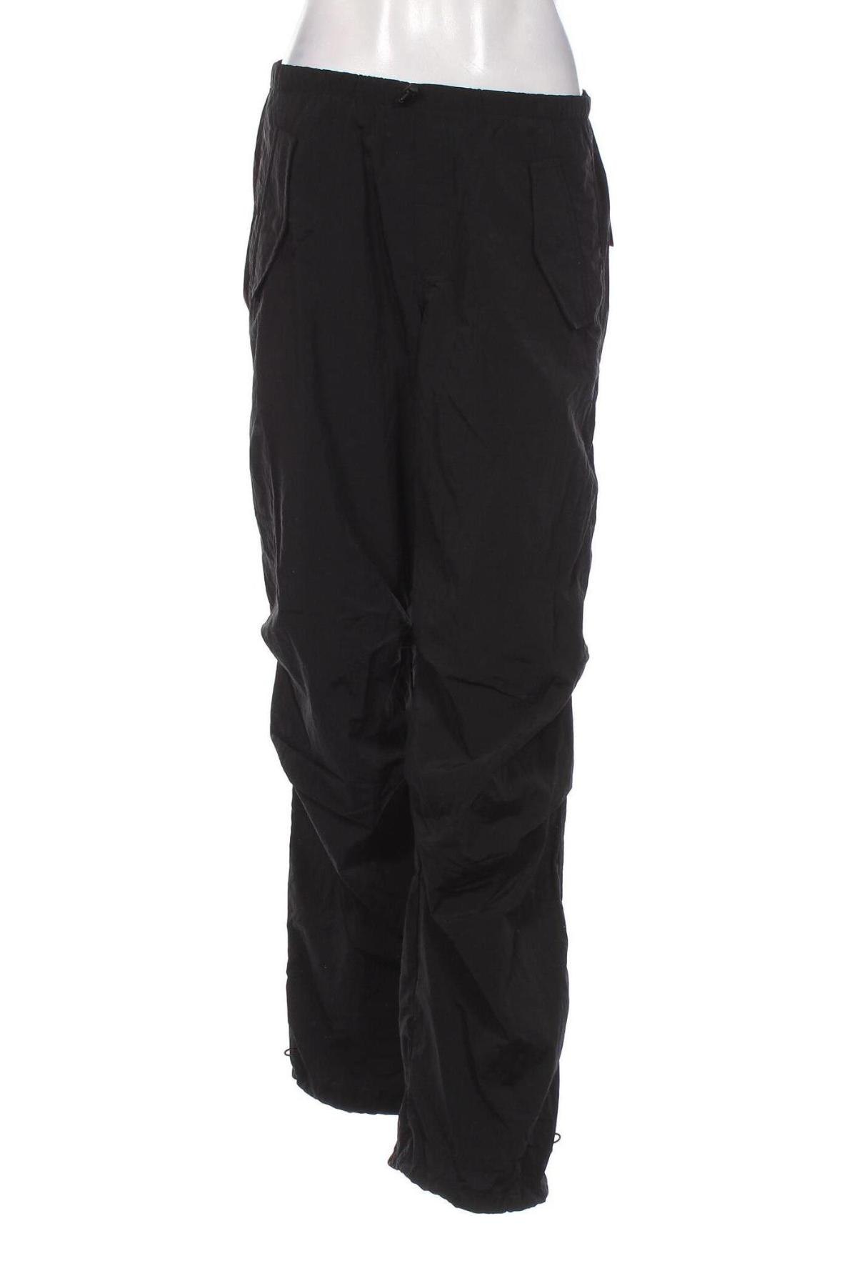 Дамски панталон Pull&Bear, Размер S, Цвят Черен, Цена 25,81 лв.
