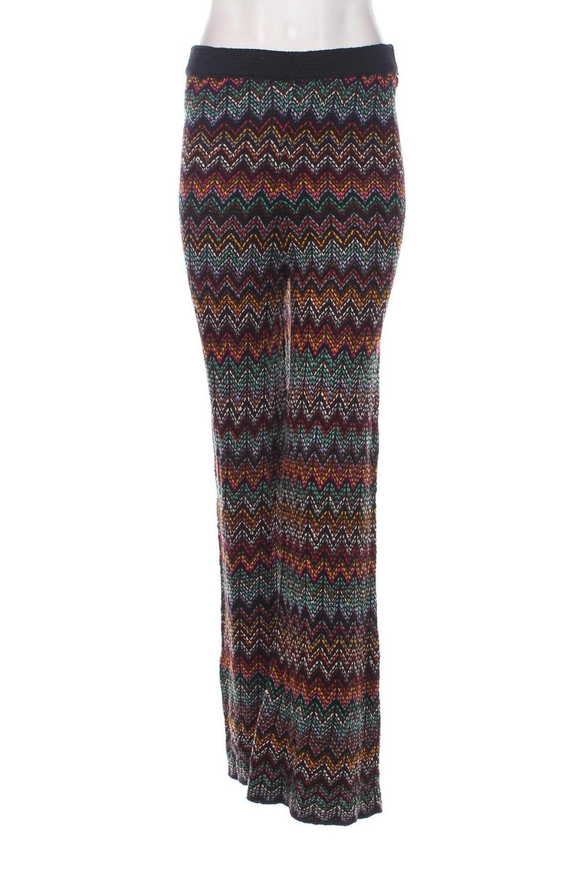 Γυναικείο παντελόνι Pull&Bear, Μέγεθος L, Χρώμα Πολύχρωμο, Τιμή 5,56 €