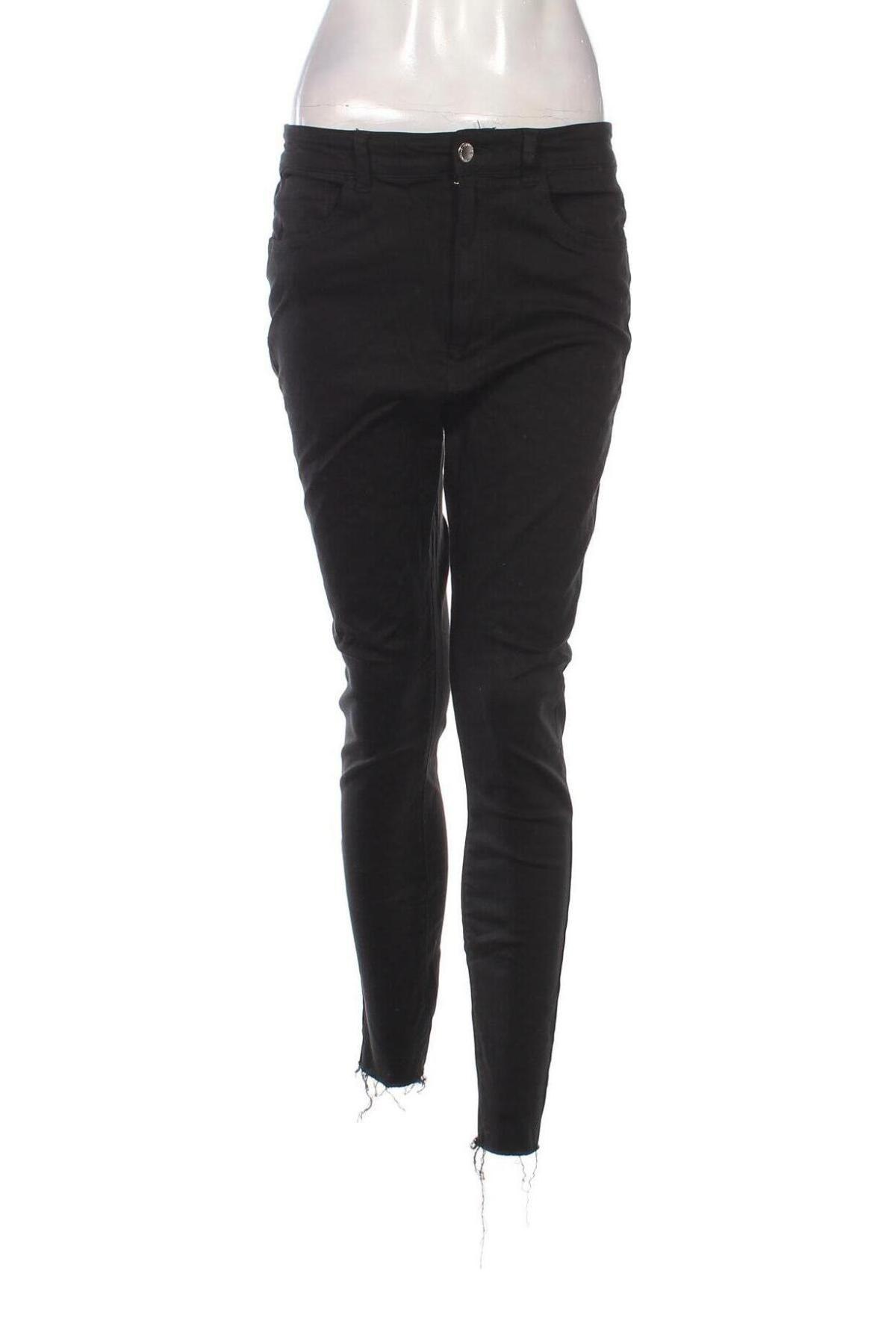 Pantaloni de femei Stradivarius, Mărime L, Culoare Negru, Preț 28,62 Lei