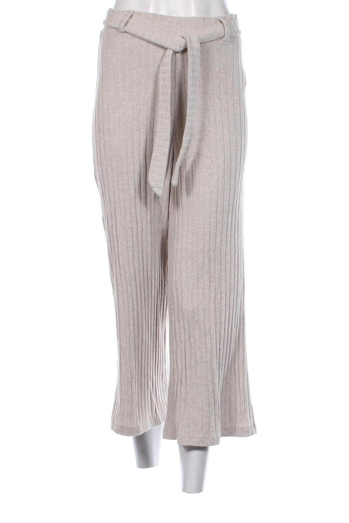 Damenhose Stradivarius, Größe S, Farbe Beige, Preis 5,25 €