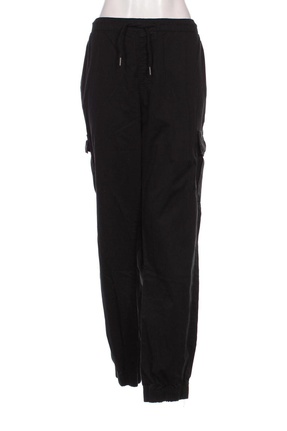 Pantaloni de femei Urban Classics, Mărime 5XL, Culoare Negru, Preț 253,29 Lei