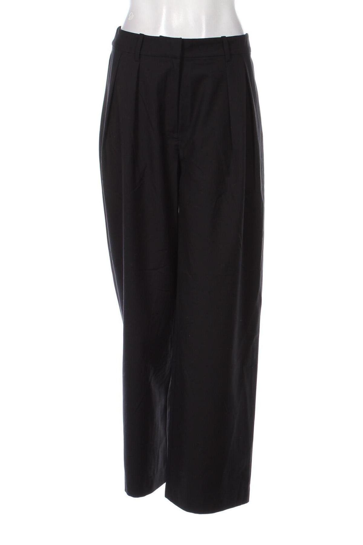 Γυναικείο παντελόνι Weekday, Μέγεθος S, Χρώμα Μαύρο, Τιμή 9,59 €