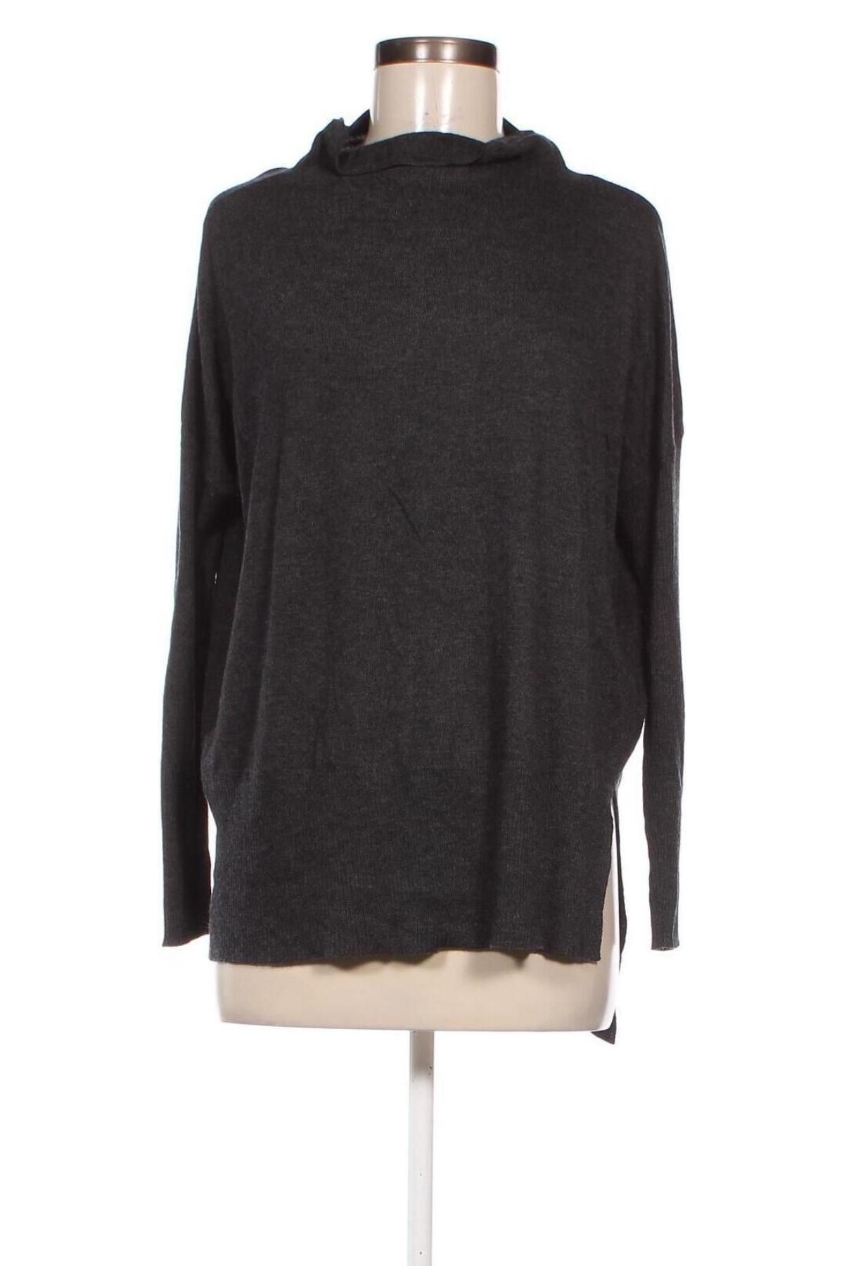 Дамски пуловер Soaked In Luxury, Размер L, Цвят Сив, Цена 43,40 лв.