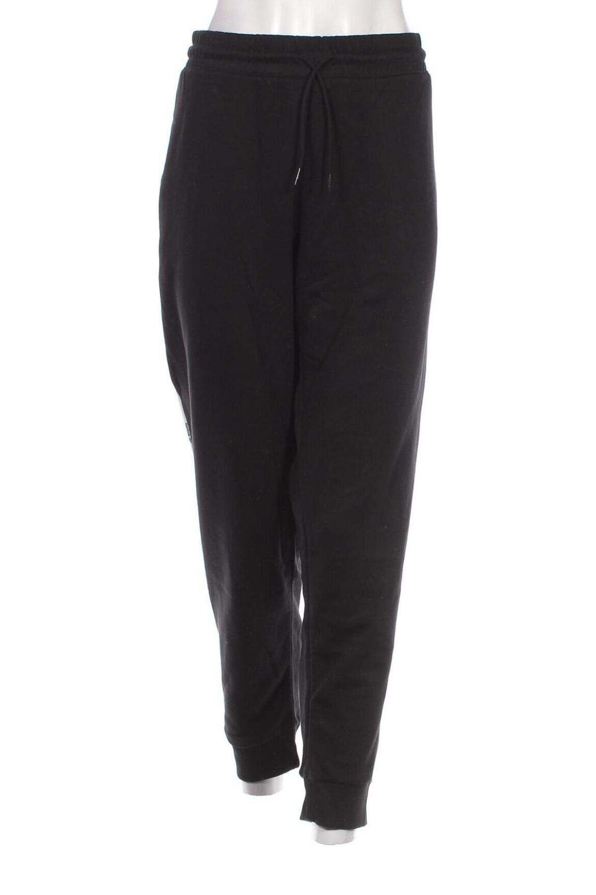 Pantaloni trening de femei Reebok, Mărime XL, Culoare Negru, Preț 152,96 Lei