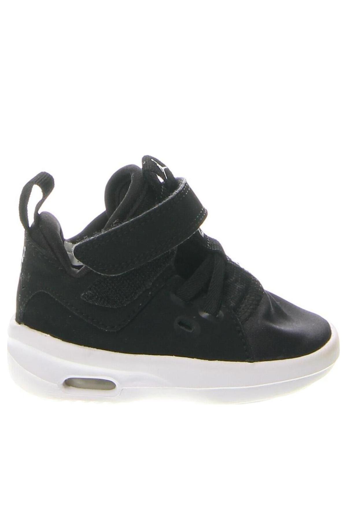 Kinderschuhe Air Jordan Nike, Größe 19, Farbe Schwarz, Preis 19,45 €