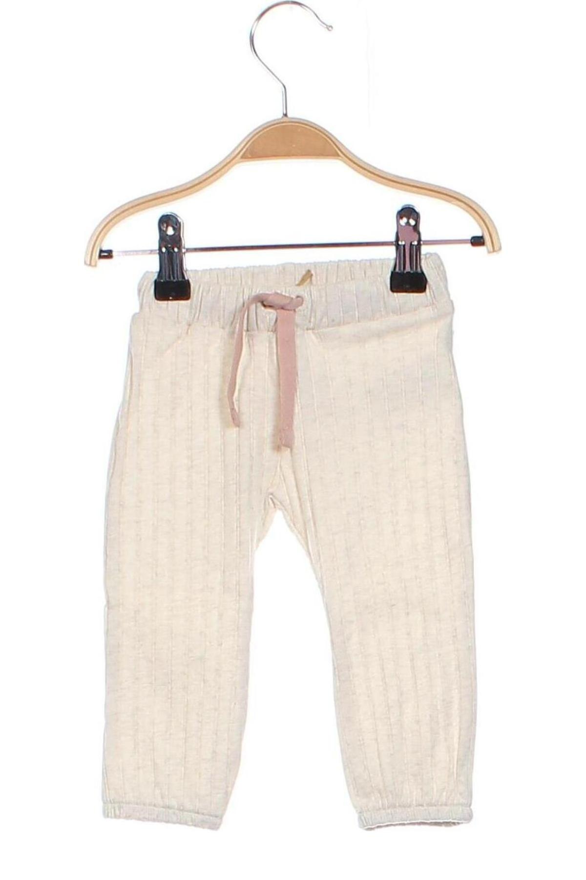 Детски панталон Noppies, Размер 3-6m/ 62-68 см, Цвят Бежов, Цена 30,60 лв.