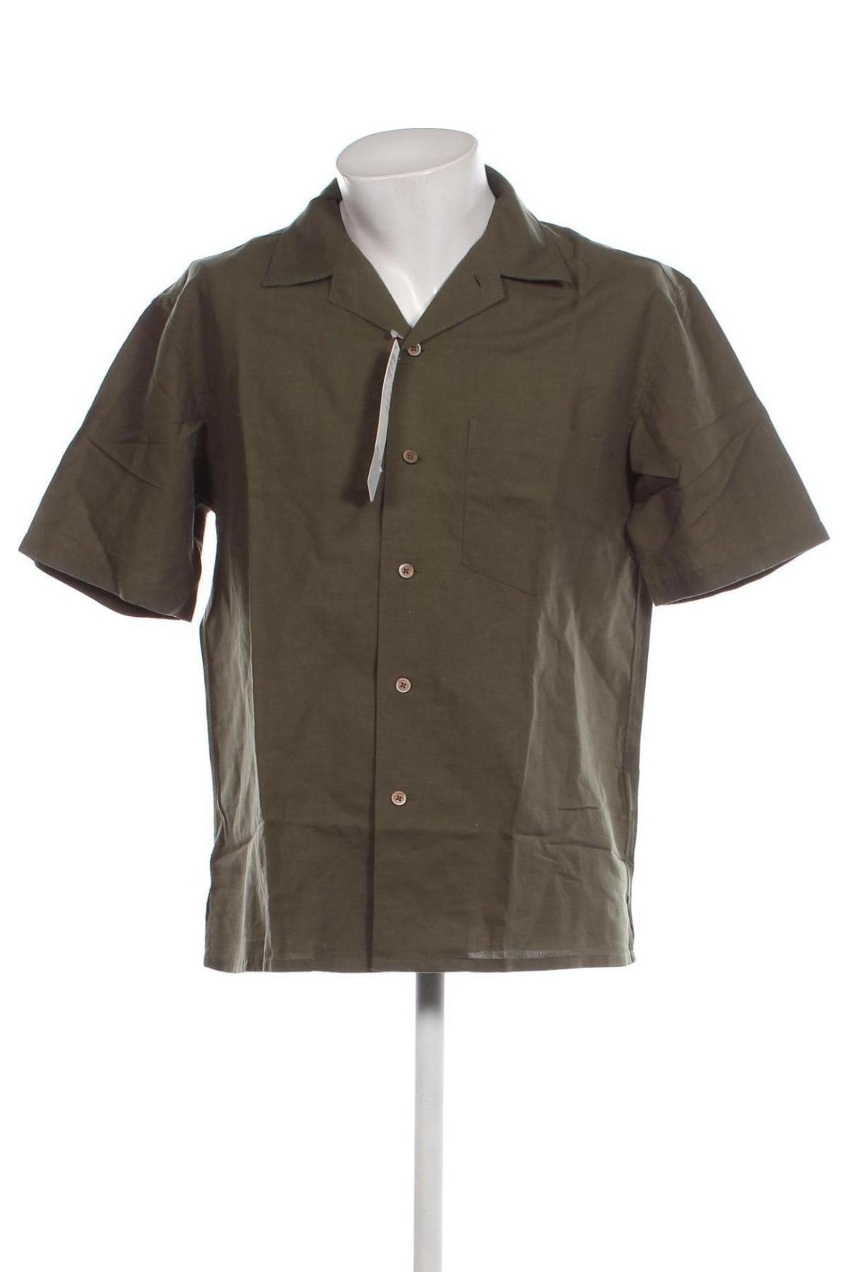 Мъжка риза Uniqlo, Размер M, Цвят Зелен, Цена 53,38 лв.