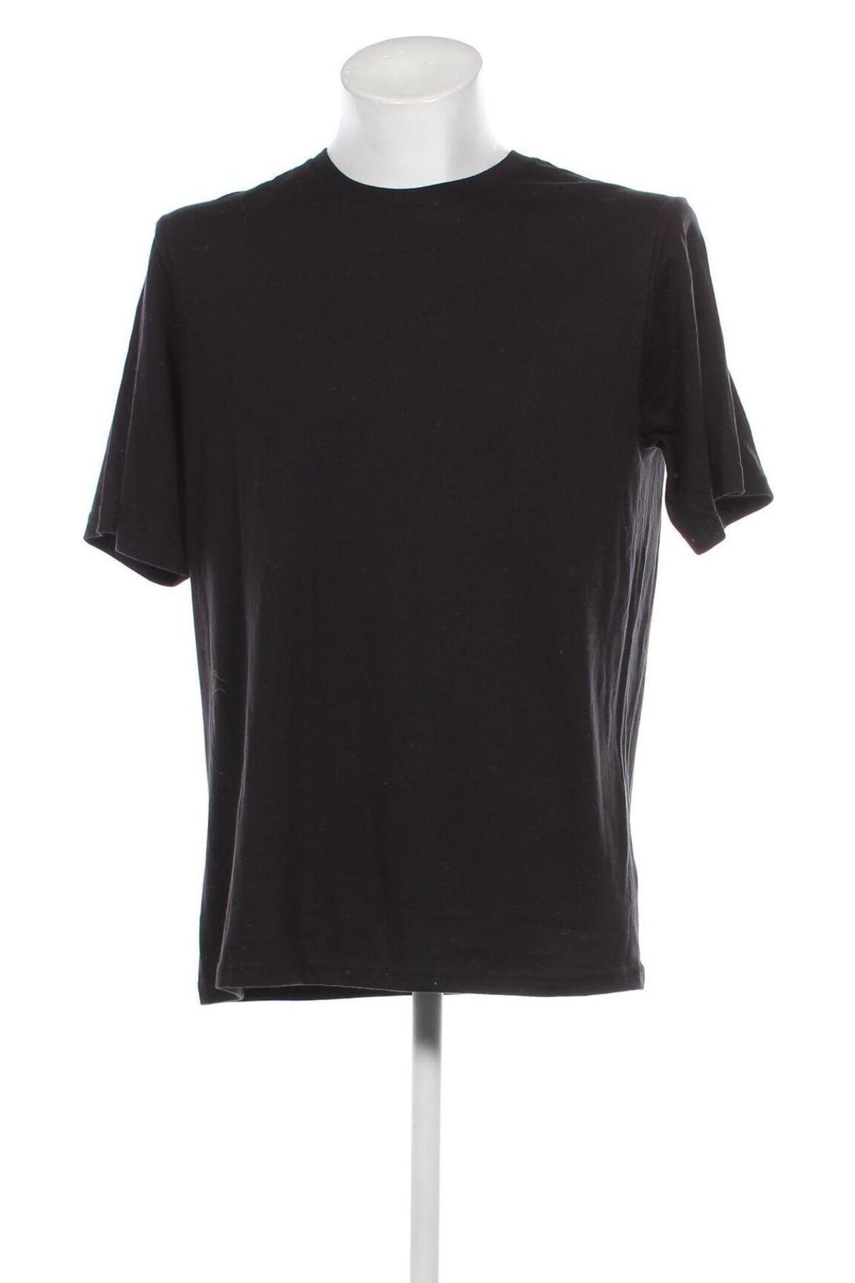 Pánské tričko  Jack & Jones, Velikost XL, Barva Černá, Cena  365,00 Kč