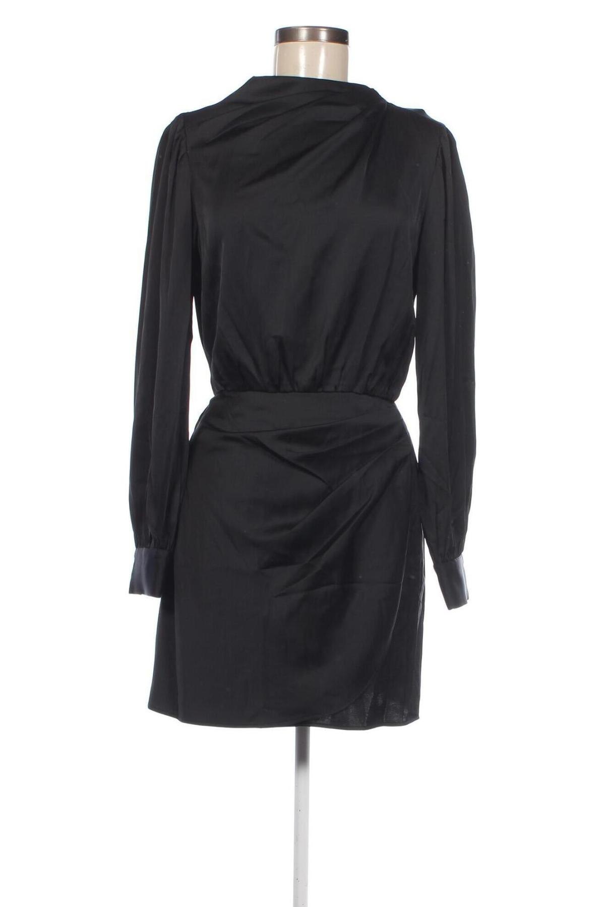 Rochie Abercrombie & Fitch, Mărime M, Culoare Negru, Preț 276,81 Lei