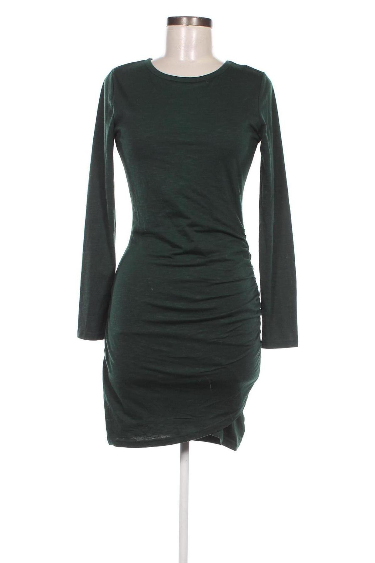 Kleid BTFBM, Größe S, Farbe Grün, Preis 8,07 €