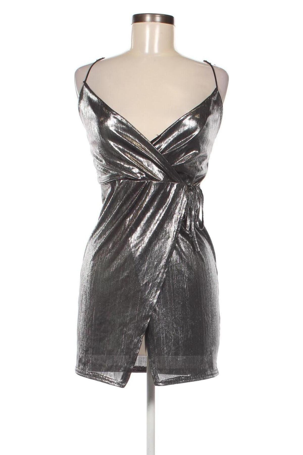 Kleid Boohoo, Größe S, Farbe Silber, Preis € 8,46