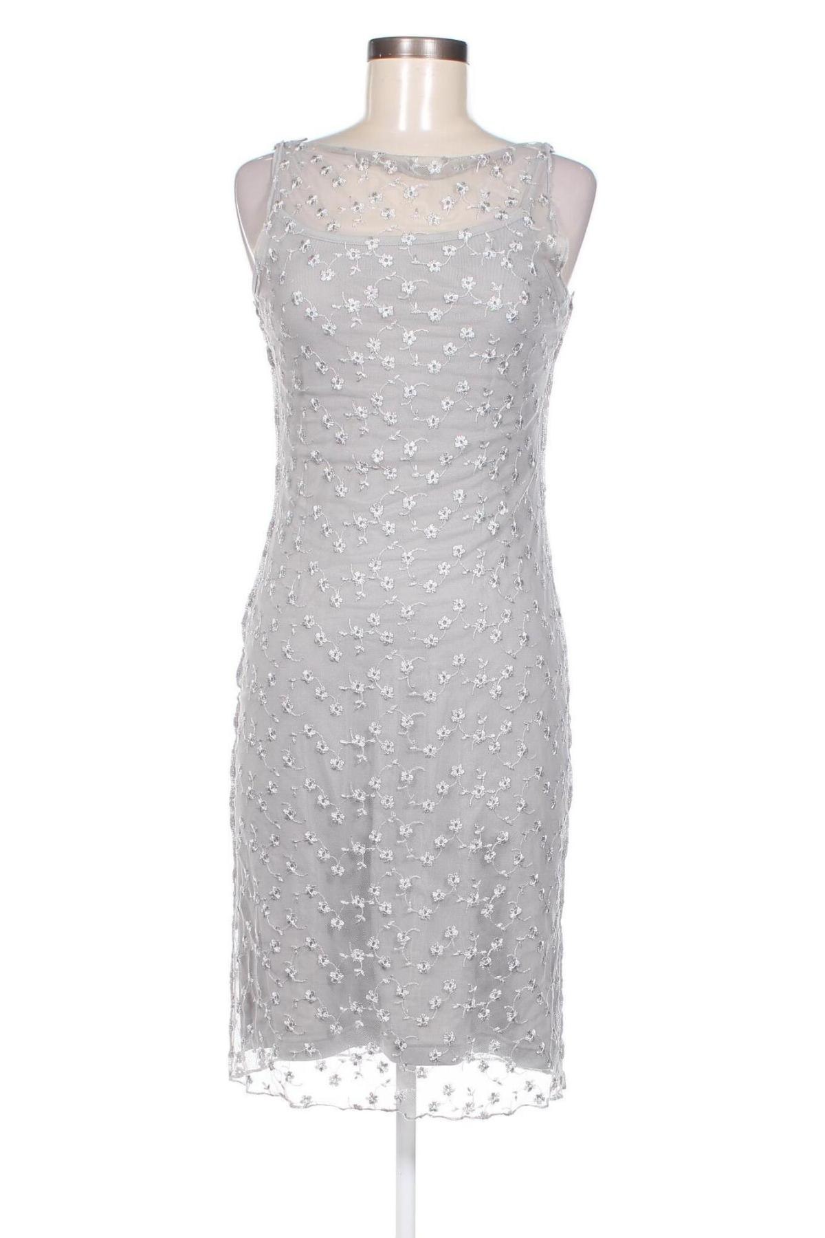 Kleid In Wear, Größe M, Farbe Grau, Preis € 23,91