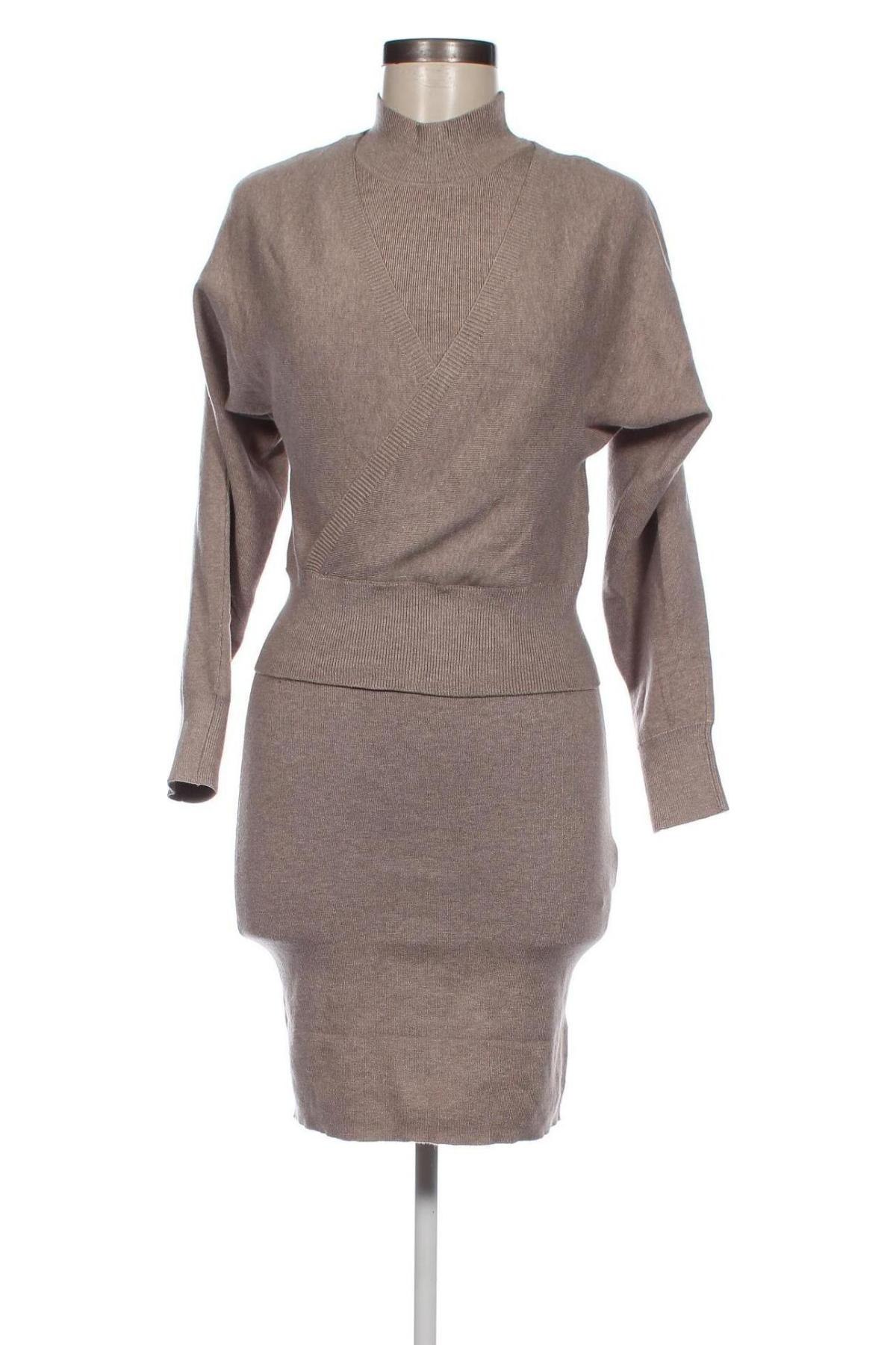 Kleid Mohito, Größe M, Farbe Beige, Preis 8,01 €